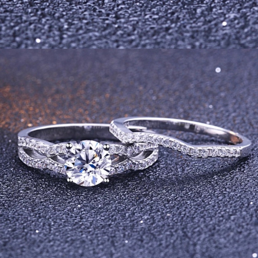 ✨2 Piece Knot Wedding Set✨ - Picture 6 of 10